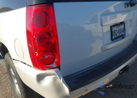 2011 GMC Yukon Slt z USA, uszkodzony, nr VIN 1GKS2CE01BR110622